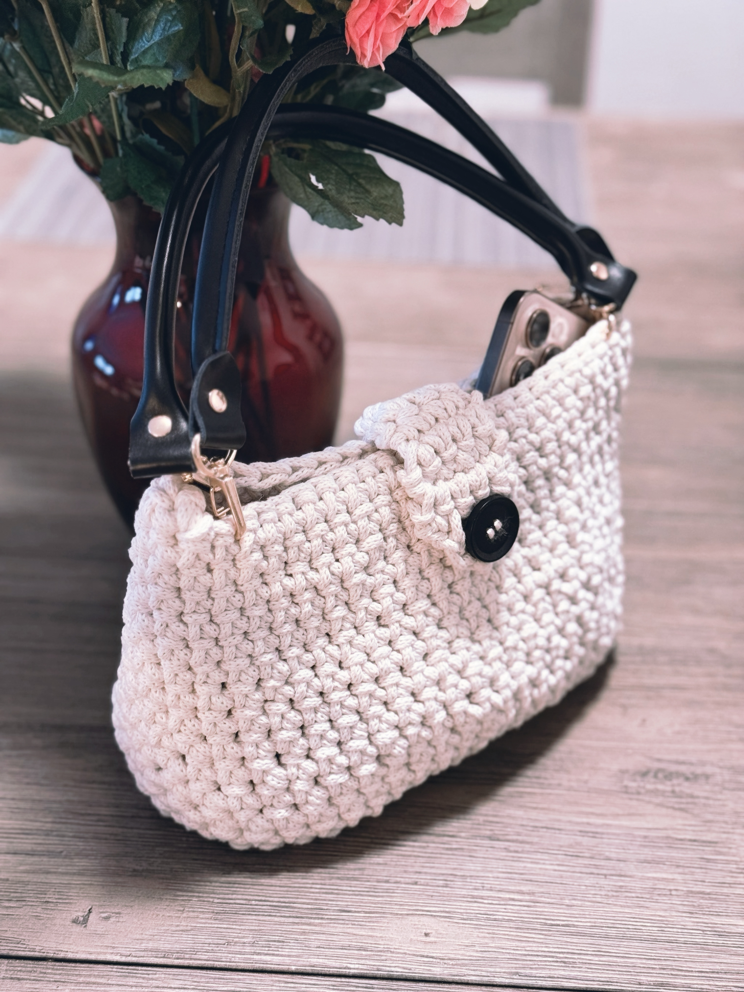 Handmade crochet shoulder bag - Natural