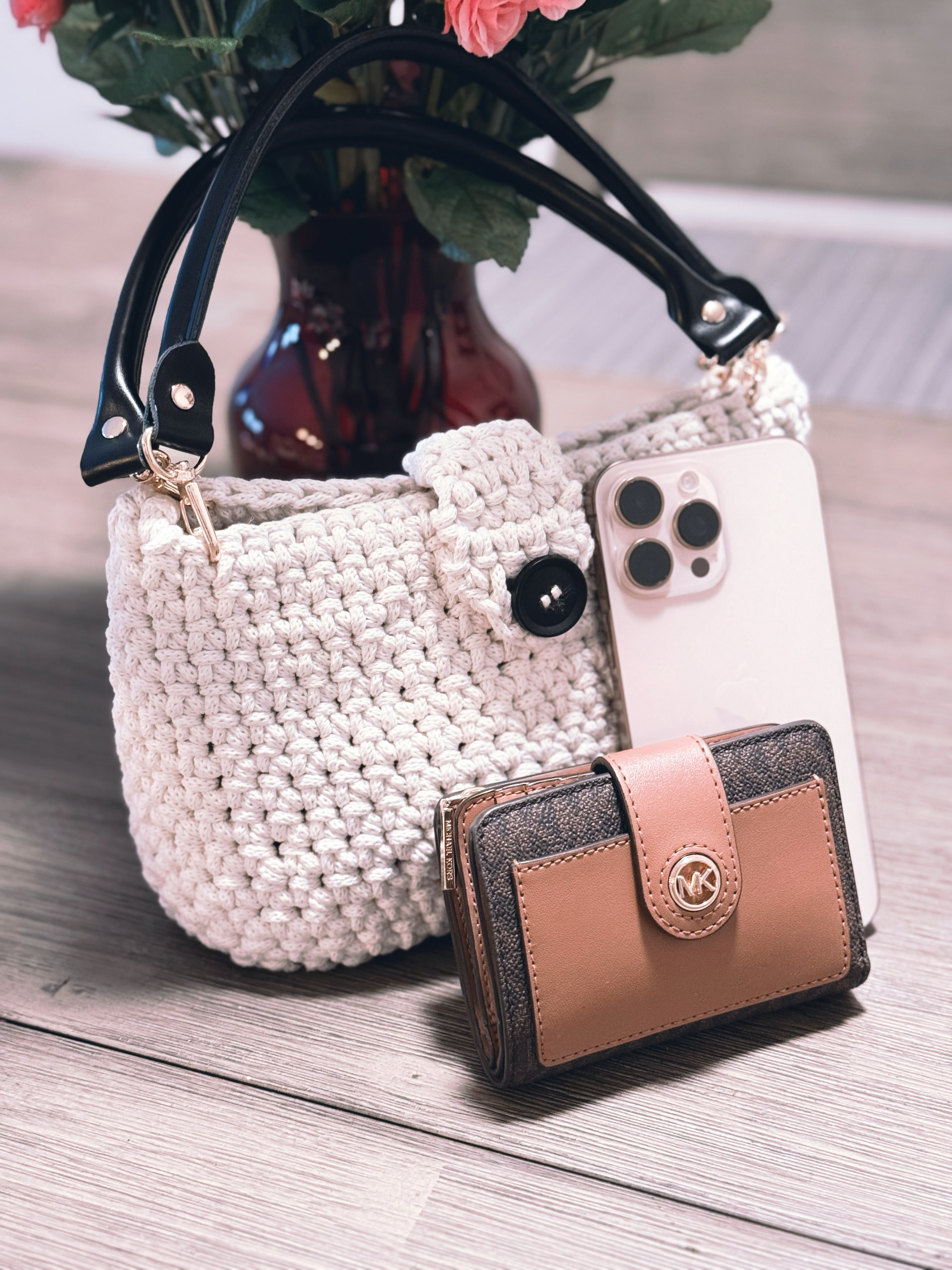 Handmade crochet shoulder bag - Olive